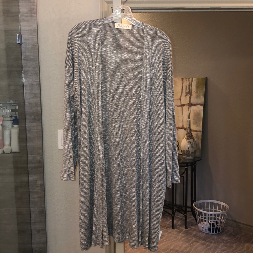 Long Lightweight White/Black/Grey Cardigan
